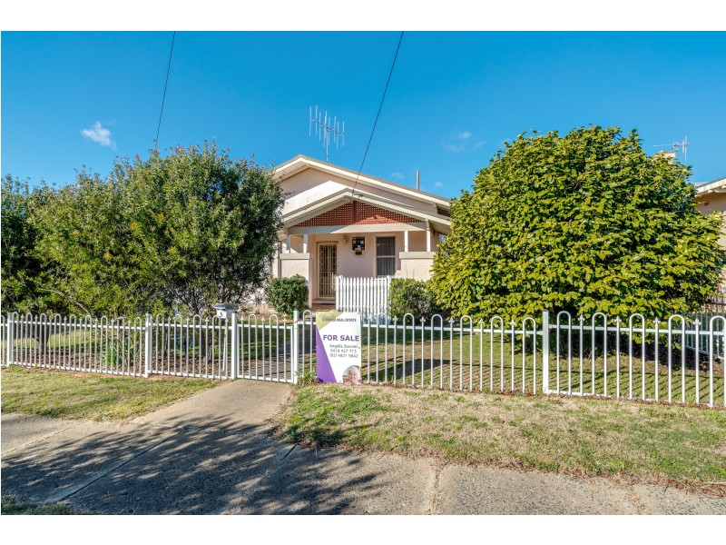 5 Buffalo Crescent, Goulburn NSW 2580