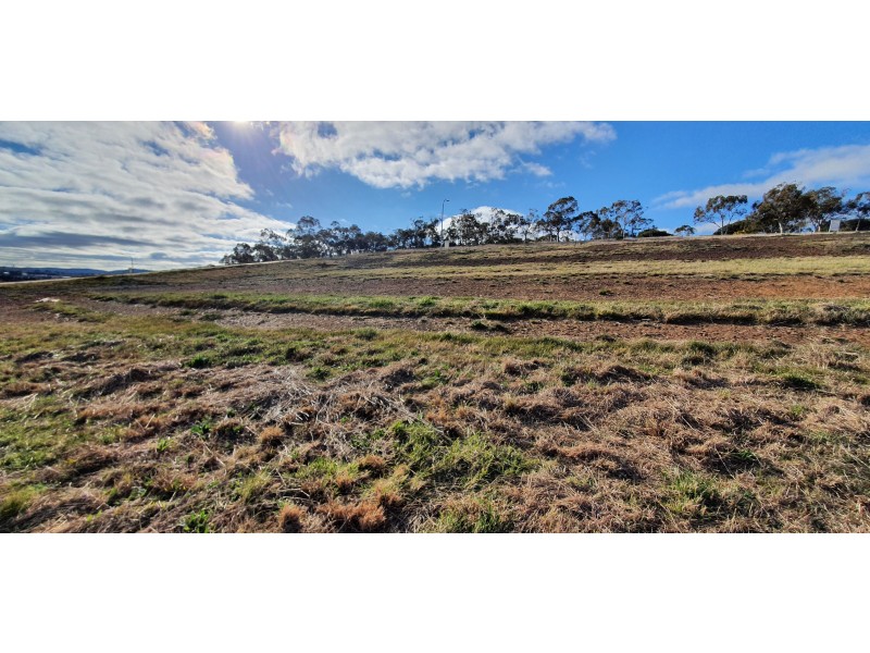 13 Snowgums Drive, Goulburn NSW 2580