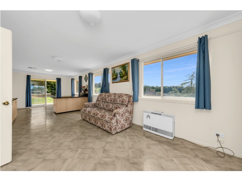 303 Run-O-Waters Drive, Goulburn NSW 2580