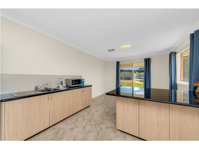 303 Run-O-Waters Drive, Goulburn NSW 2580