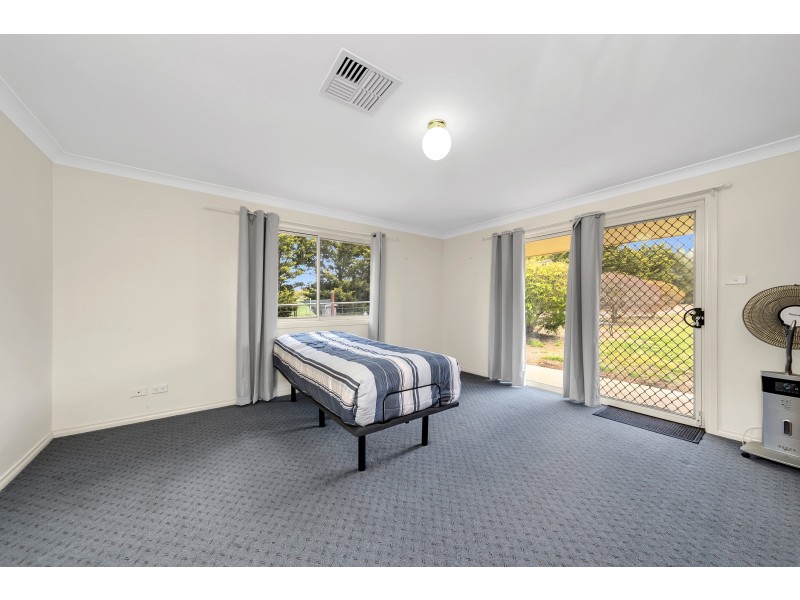 303 Run-O-Waters Drive, Goulburn NSW 2580