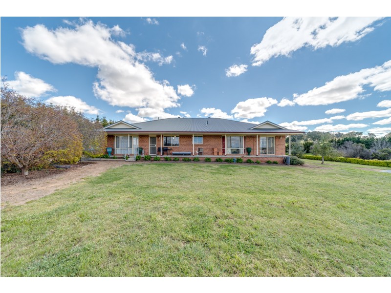 303 Run-O-Waters Drive, Goulburn NSW 2580