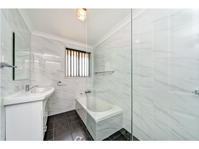 2 Hurrell Street, Goulburn NSW 2580