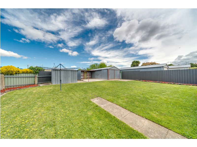 2 Hurrell Street, Goulburn NSW 2580