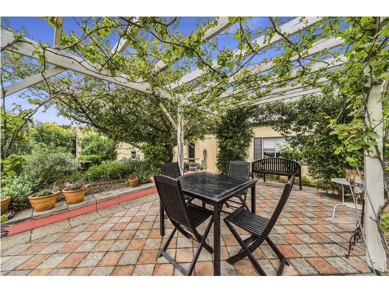 76 Faithfull Street, Goulburn NSW 2580