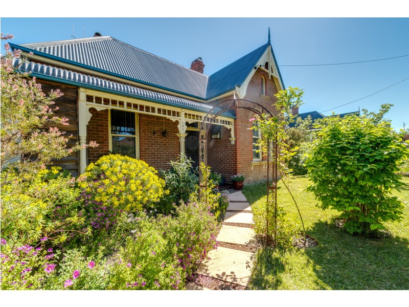 102 Goldsmith Street, Goulburn NSW 2580