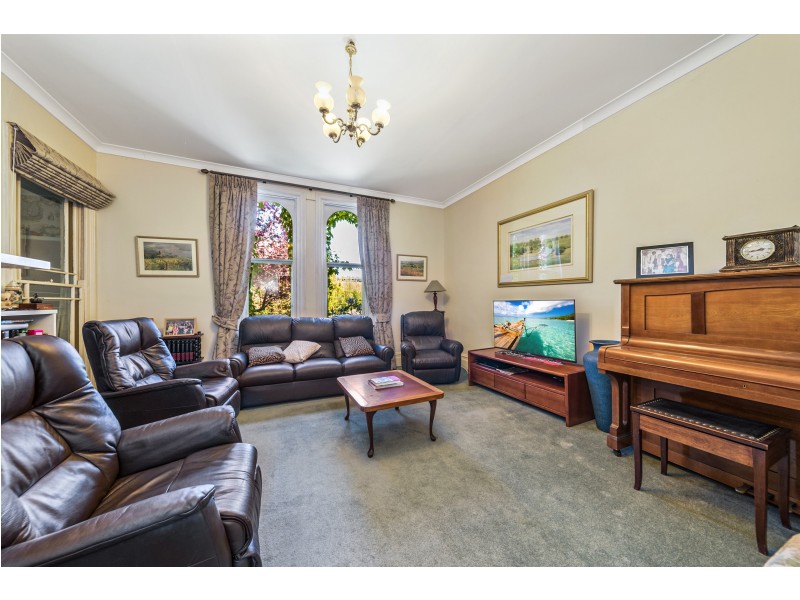 102 Goldsmith Street, Goulburn NSW 2580