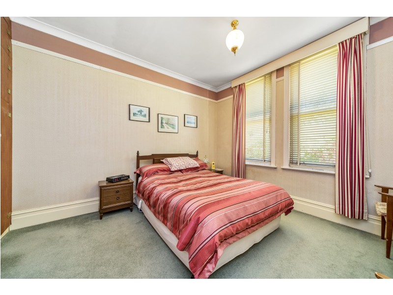 102 Goldsmith Street, Goulburn NSW 2580