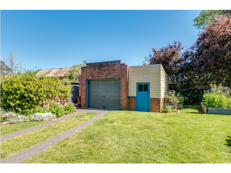 102 Goldsmith Street, Goulburn NSW 2580