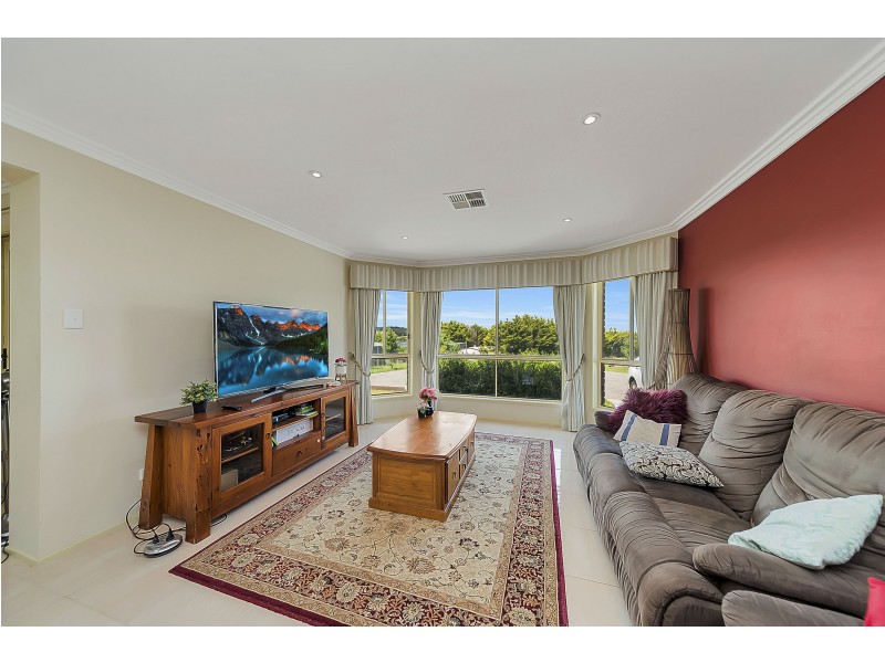 291 Run-O-Waters Drive, Goulburn NSW 2580