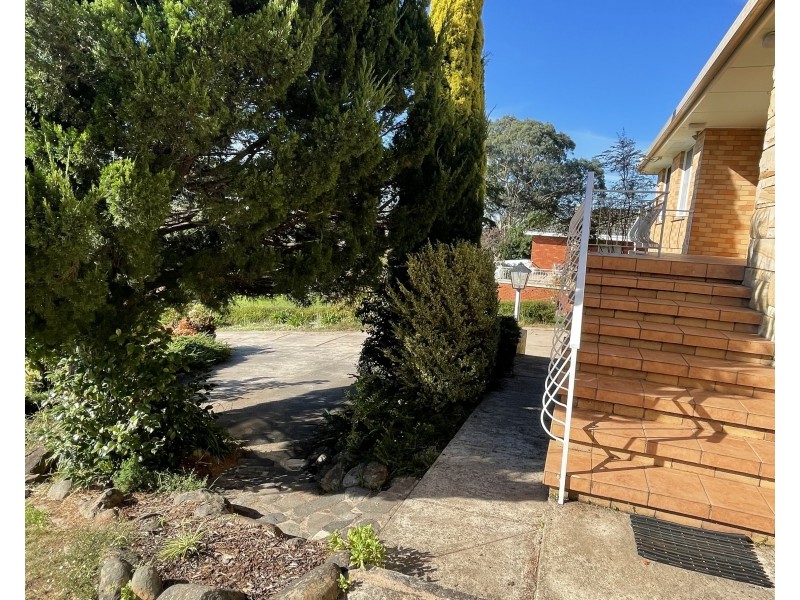 82 Cathcart Street, Goulburn NSW 2580