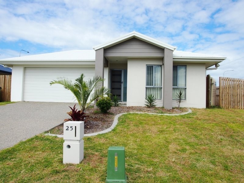 25 Halifax Place, Rural View QLD 4740