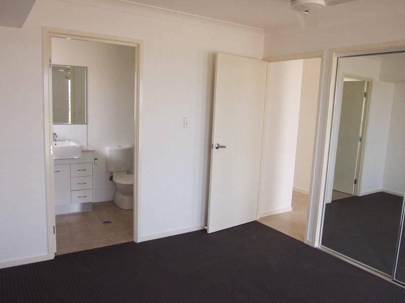 9 Westaway Crescent, Andergrove QLD 4740