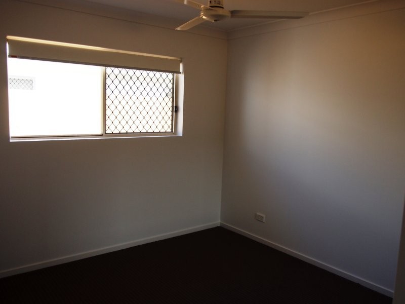 33 Westaway Crescent, Andergrove QLD 4740