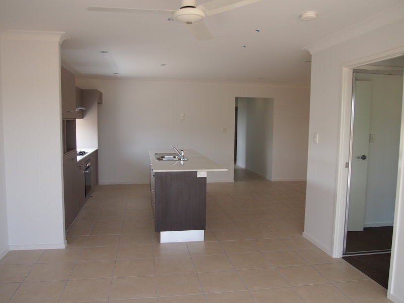 33 Westaway Crescent, Andergrove QLD 4740