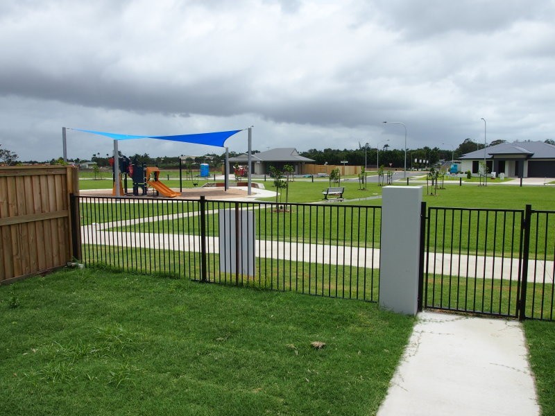 8 Trasero Lane, Beaconsfield QLD 4740