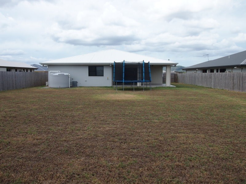 39 Macartney Drive, Marian QLD 4753