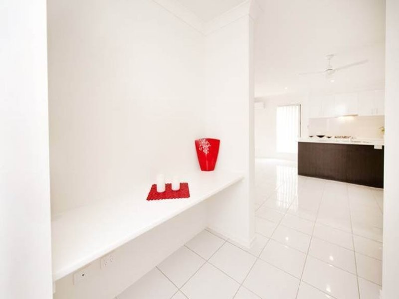 24 Balzan Drive, Rural View QLD 4740