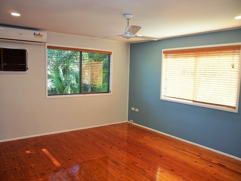 27 Domino Crescent, Andergrove QLD 4740