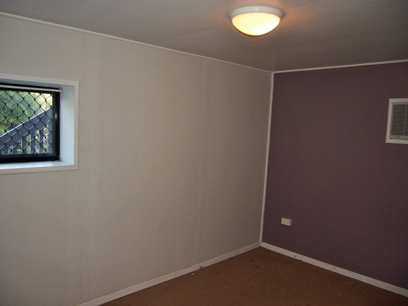 27 Domino Crescent, Andergrove QLD 4740