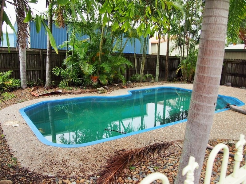 6 Kierra Drive, Andergrove QLD 4740