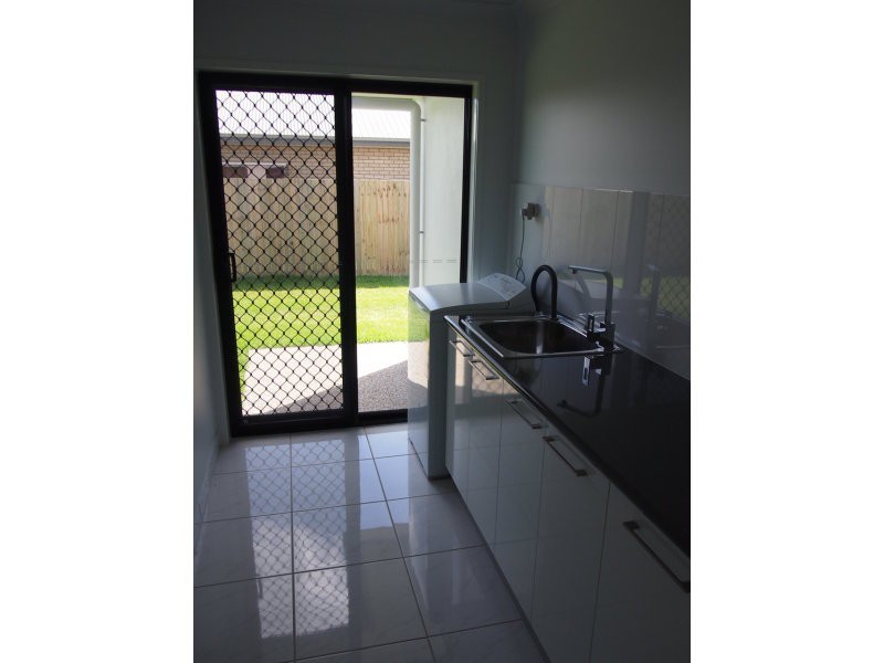 27 Bachelor Court, Marian QLD 4753