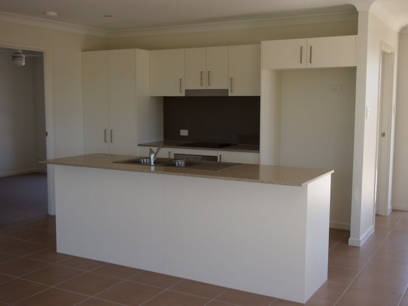 1/78 Superior Boulevard, Andergrove QLD 4740