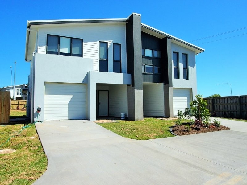1/30 Halifax Place, Rural View QLD 4740