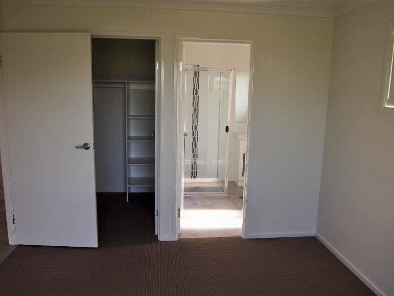 32 Huron Crescent, Andergrove QLD 4740