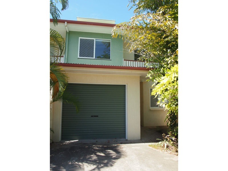 2/21 Macdonald Street, South Mackay QLD 4740