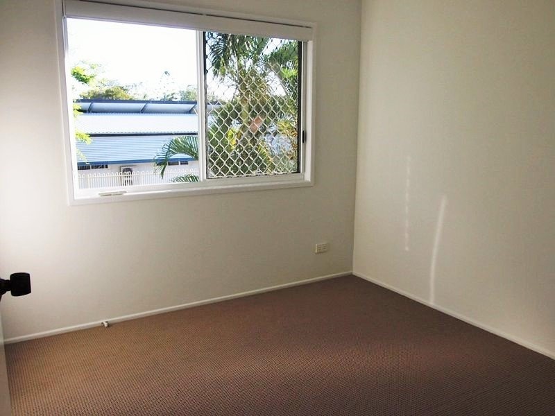 2/21 Macdonald Street, South Mackay QLD 4740