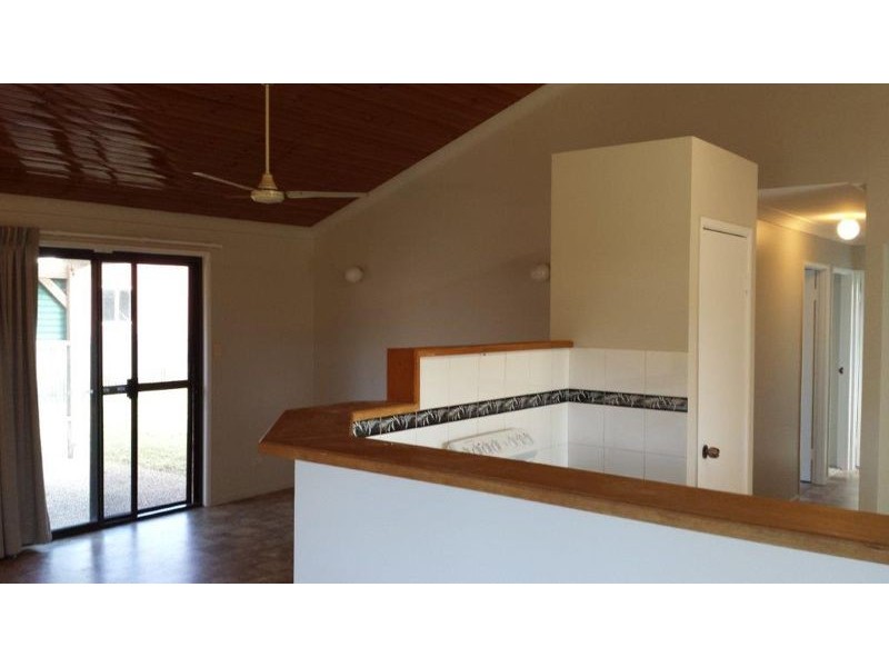 3 Christopher Court, Eimeo QLD 4740