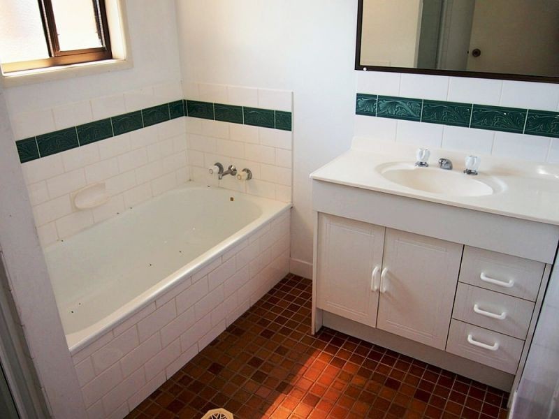 3 Christopher Court, Eimeo QLD 4740