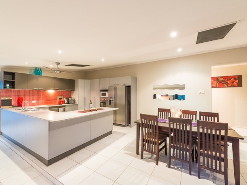 15 Anthony Vella Street, Rural View QLD 4740