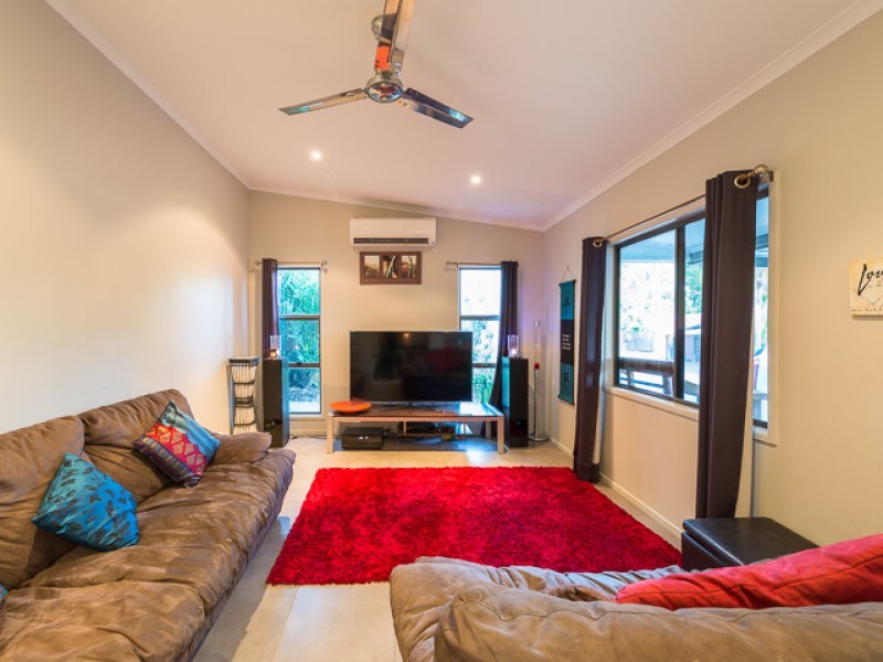 15 Anthony Vella Street, Rural View QLD 4740