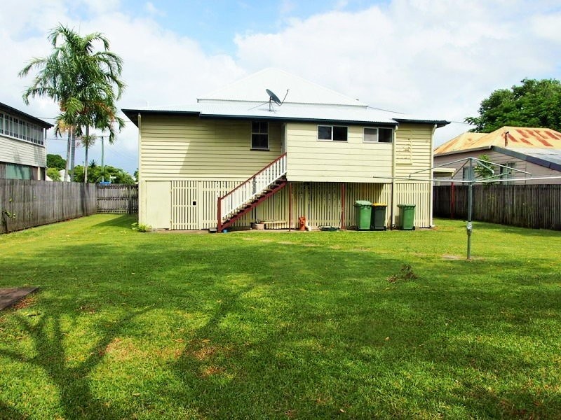 11 James Street, Mackay QLD 4740
