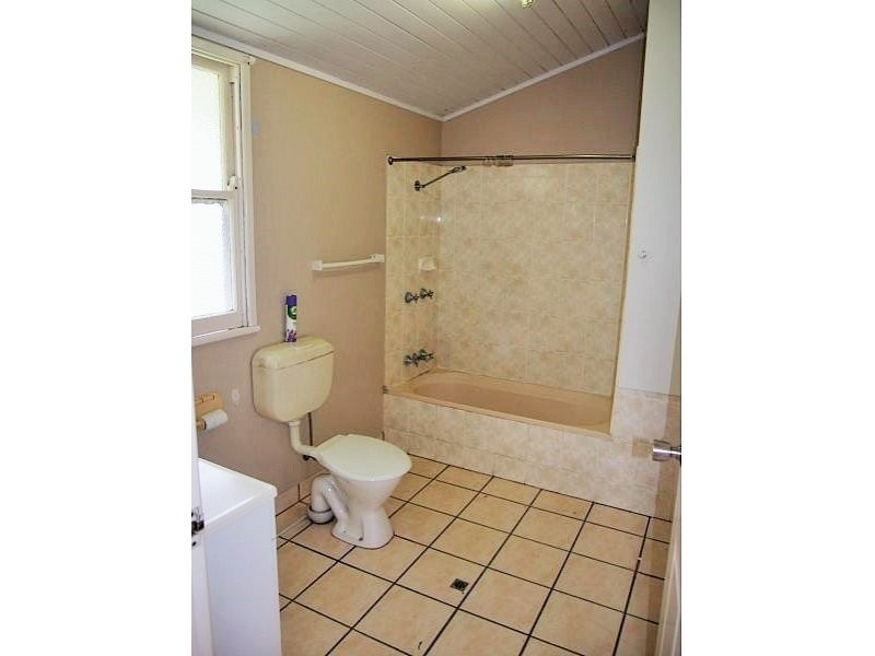 11 James Street, Mackay QLD 4740