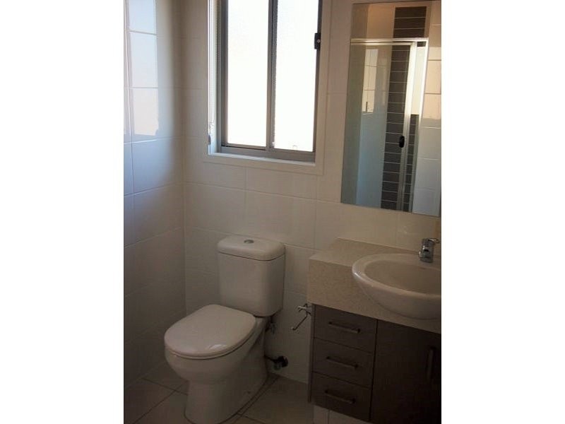 2/35 Jackson Street, Sarina QLD 4737