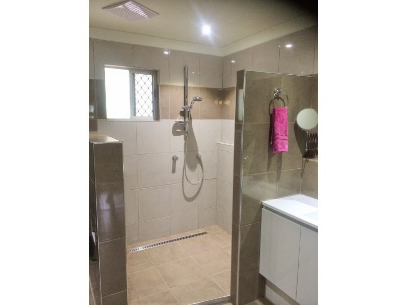 11 Beverley Street, East Mackay QLD 4740