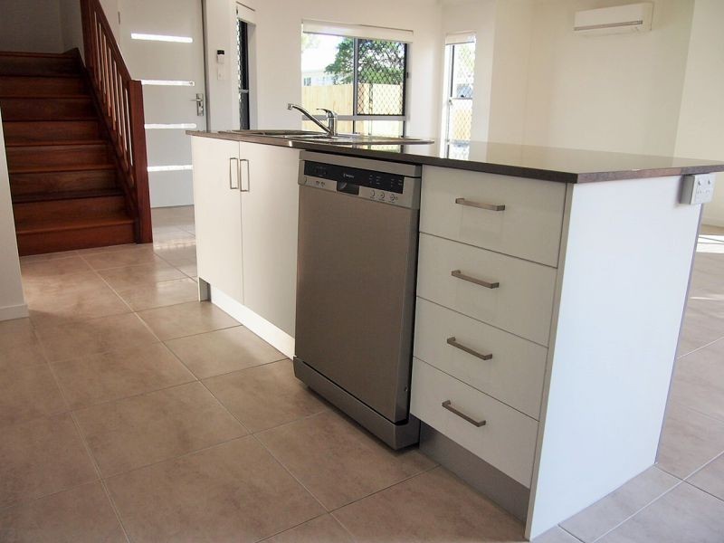 8/5 Canberra Street, North Mackay QLD 4740