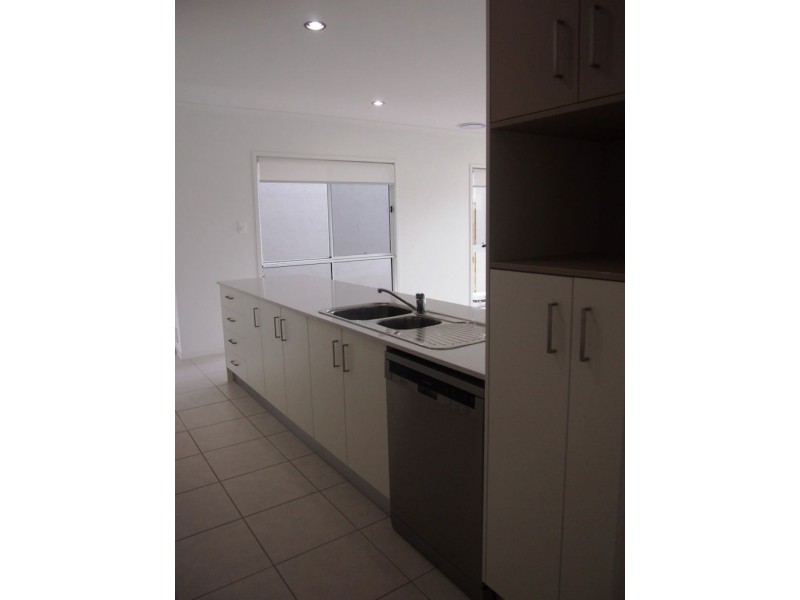 44 Michigan Way, Andergrove QLD 4740