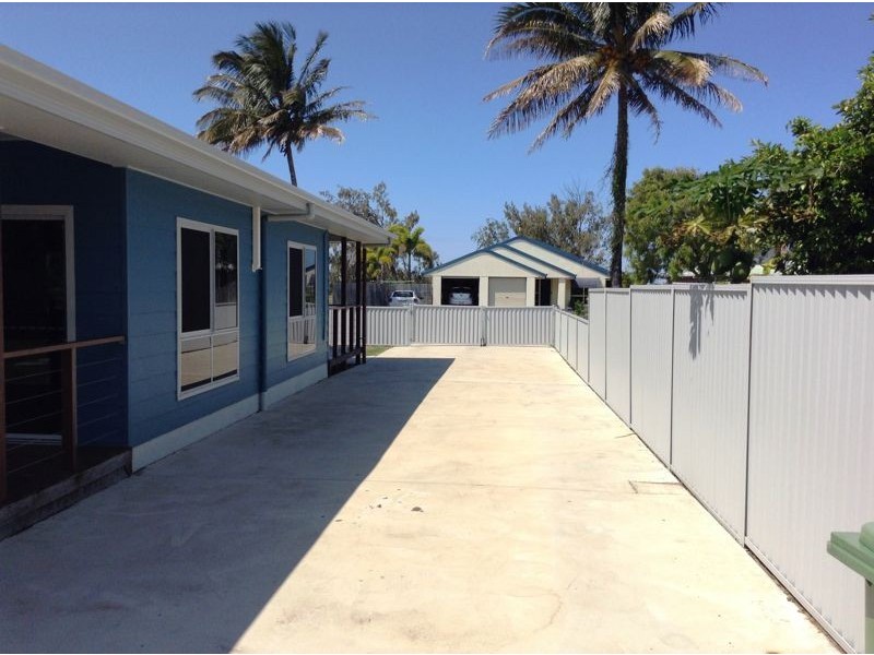 94 Rasmussen Avenue, Hay Point QLD 4740
