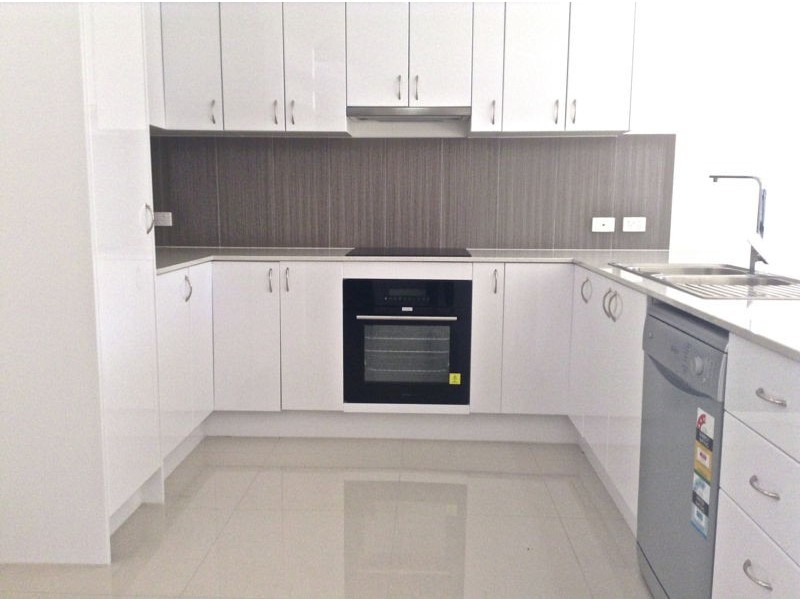 2/23 Narrabeen Street, Blacks Beach QLD 4740