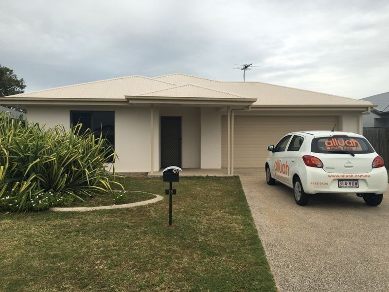 18 Schooner Avenue, Shoal Point QLD 4750