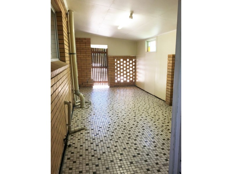 27 Prospect Street, Mackay QLD 4740