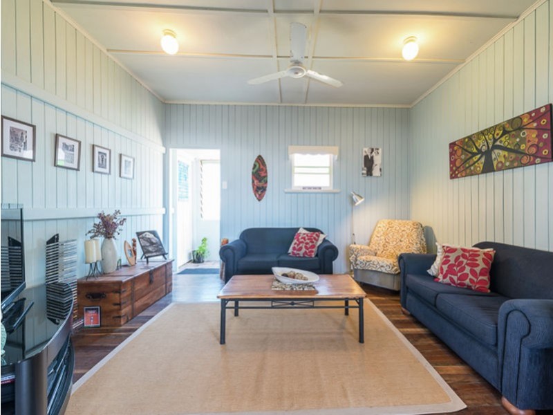 9 Steen Street, South Mackay QLD 4740