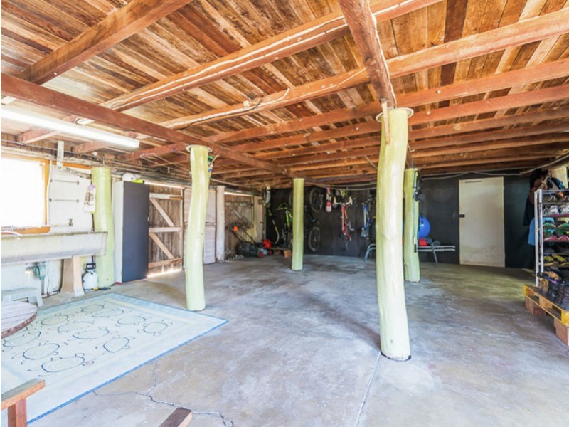 9 Steen Street, South Mackay QLD 4740