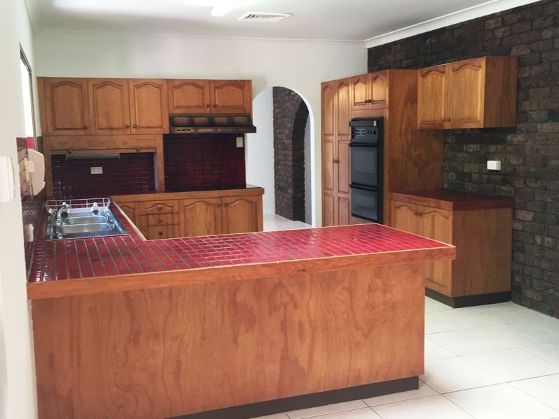 6 Gibbs Court, Mount Pleasant QLD 4740
