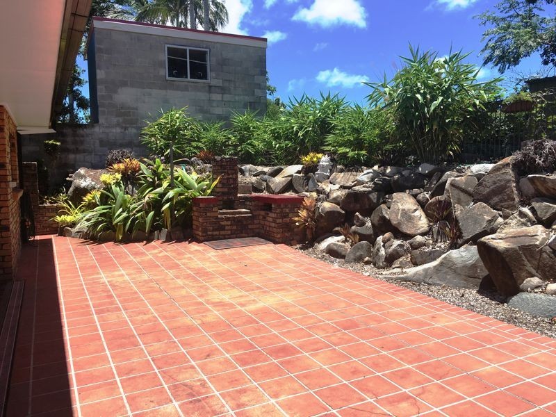 6 Gibbs Court, Mount Pleasant QLD 4740