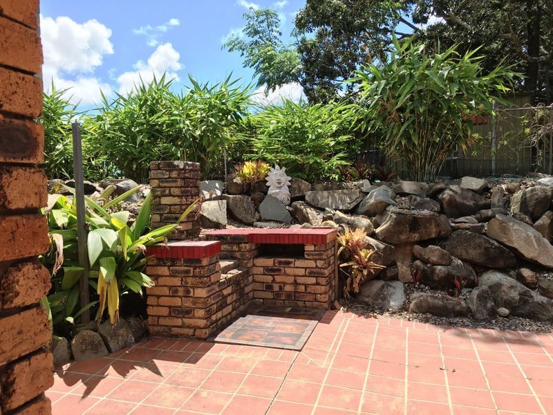 6 Gibbs Court, Mount Pleasant QLD 4740